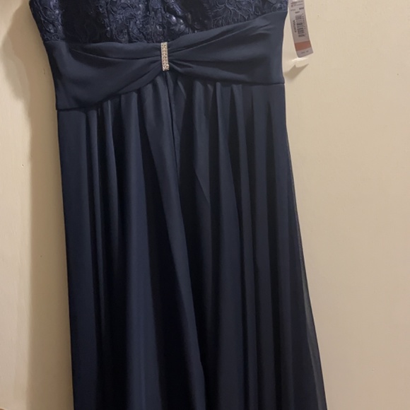 Formal - Picture 4 of 6